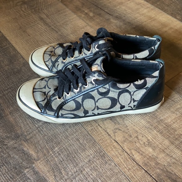 Coach - Barrett Sneakers - Picture 3 of 5